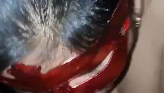 Uyumadan önce penisi ağzına sok