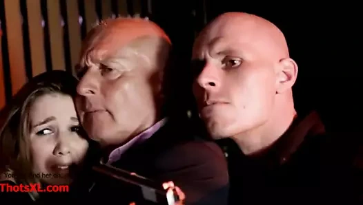 Şişman pis milf yiyor benim çük