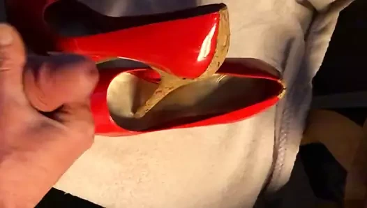 Daha fazla ateşli topuklu ayakkabılar -- boşalma derlemesi