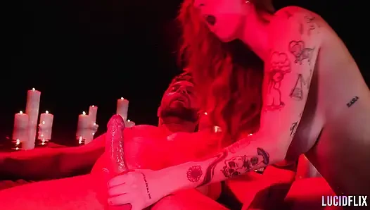 Angel Youngs ile lucidflix ateşi