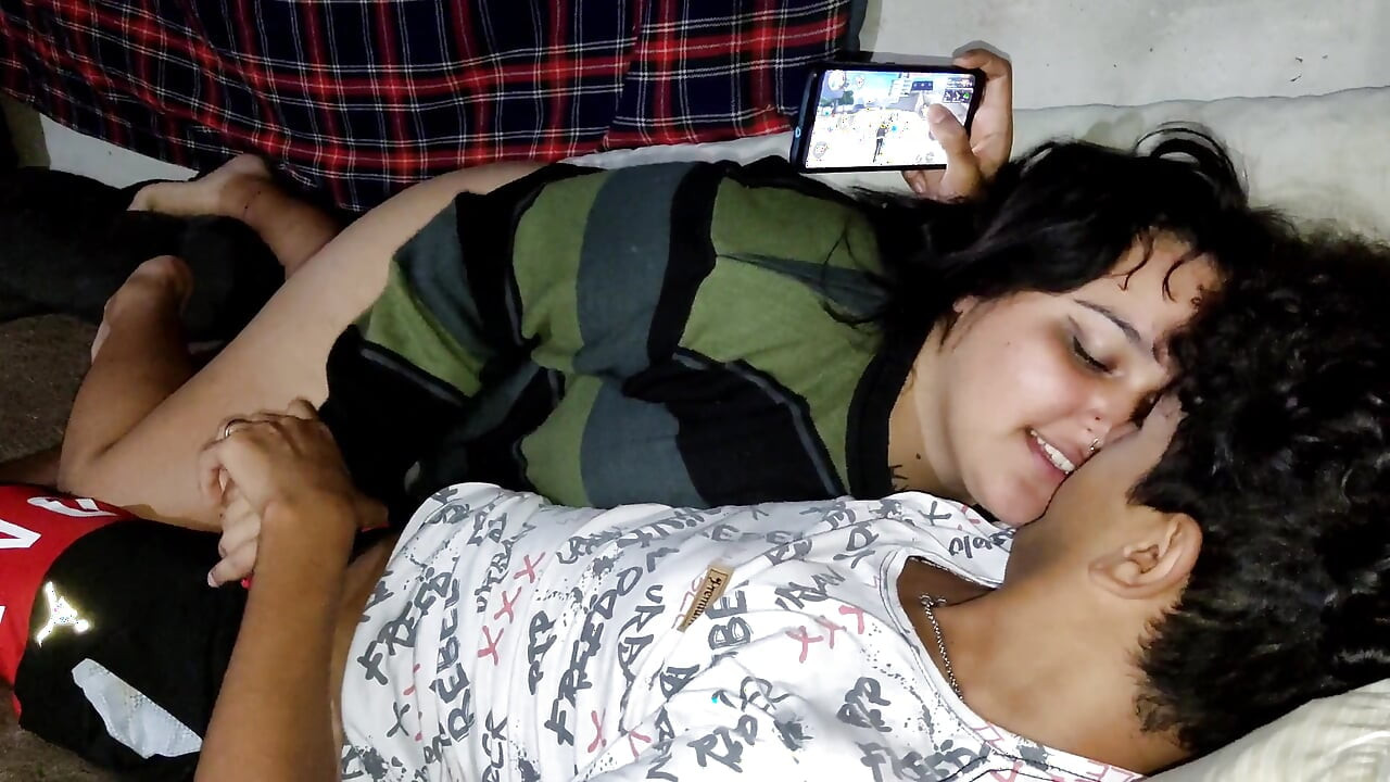 En iyi arkadaşımla serbest ateş oynuyorum ve işler kontrolden çıkıyor fantasiahardcoresex