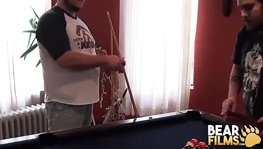 Bearfilms - bears tj brown ve anthony cox sakso çektikten sonra prezervatifsiz