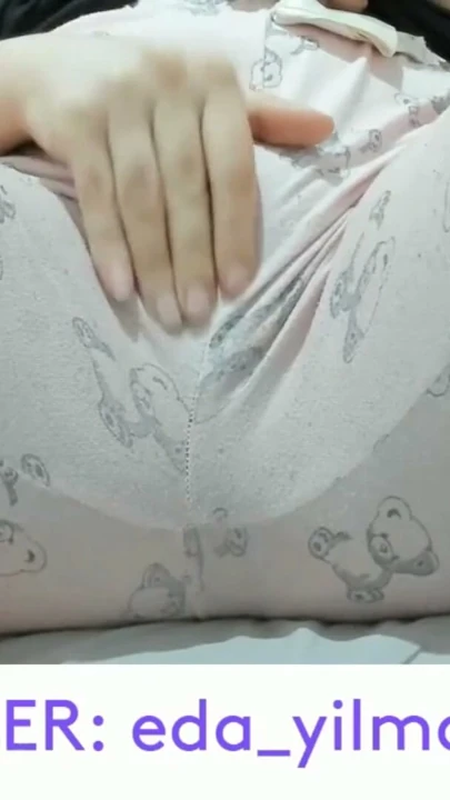 PIJAMALı MASTÜRBASYON- TÜRK ORTA YAŞLı SEKSI KADıN- TÜRK PORNOSU | Klip 3