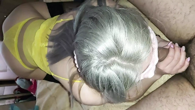 üvey nana elsa alır onu olgun ağız ve KEDİ dövülerek tarafından azgın genç üvey torunu