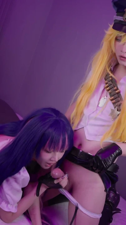 Panty&Stocking - Sevimli kız Aku ve femboy Aroma, Stocking & Panty cosplay'inde sakso ve seks | Bölüm 1