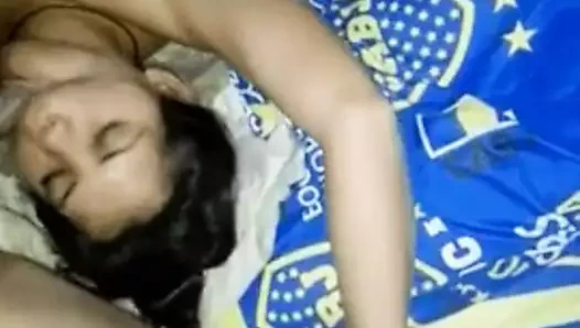 Tüm vajina suyuna sahip olduktan sonra penisimi emmek