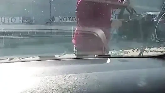 Public masturbate my pussy in the car wash, my husband's handjob in traffic! Part 1