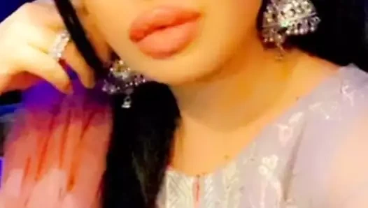 Paki milf sıcak aunty