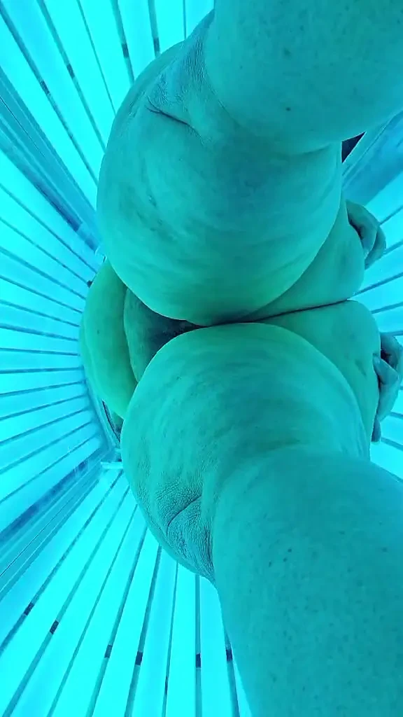 Bayan A ile bronzlaş