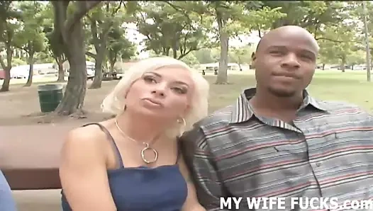 Seni seviyorum tatlım ama biraz yabancı sik ihtiyacım var