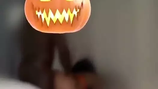 Aldatan evli kadın sinsi bağlantısıyla (bölüm 1)