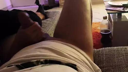 kesilmemiş sünnet cumshot handjob kız arkadaş