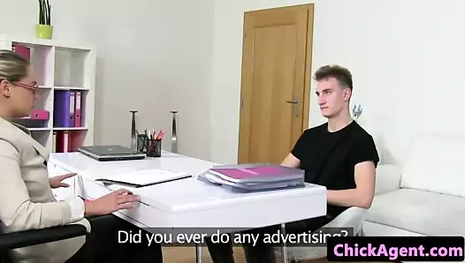 döküm ajan pussylicked önce doggystyle