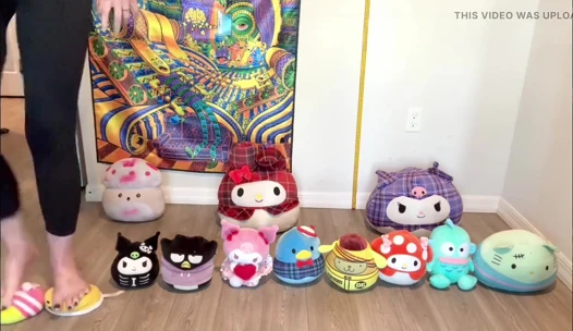 Plushie Stomp - 16 metrelik oyuncak koleksiyonu