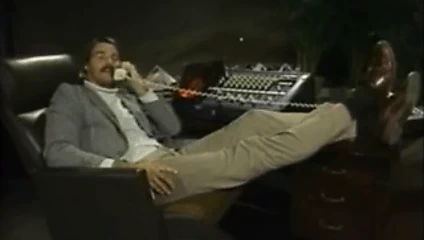 Çıplak dalgalar 1986 lez sahne