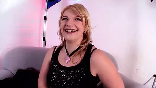 Alman sürtükler ibiza'yı işgal ediyor - bölüm 3