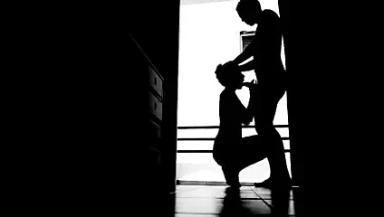 Süper seksi hotwife sevgilisi ile sıcak sextape yapar