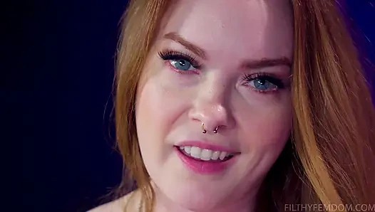 Summer Hart'ın rol aldığı itaatkar küçük adam