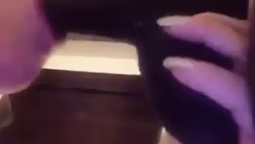 Beyaz kaltak veren bir bbc özensiz kafa