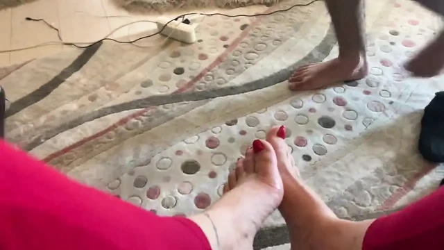 Если не можешь выдержать унижение, не умощай о пощаде.