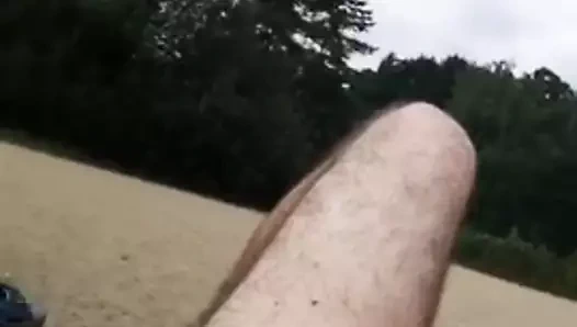 2020 moskova'da eşcinsel plajında ​​horoz emmek