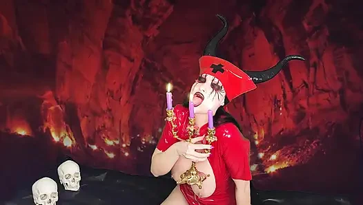 Succubus hemşire anal sikişiyor, amcığı döllüyor, fışkırtıyor