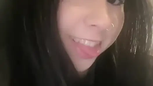 Aislyembury videosu
