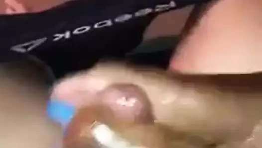 Kelly pembe ayak footjob