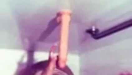 Benim tatlı kardeş büyük göt istemek sikme ona