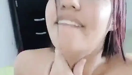 New York Abd'li 18 yaşındaki esmer büyük sarkık memeler üvey erkek kardeşinin büyük yarağını sikiyor bölüm 50