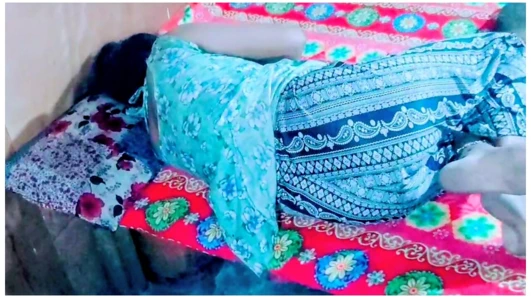 Choti behen majboor hai mujhe bhi pyar karti hai