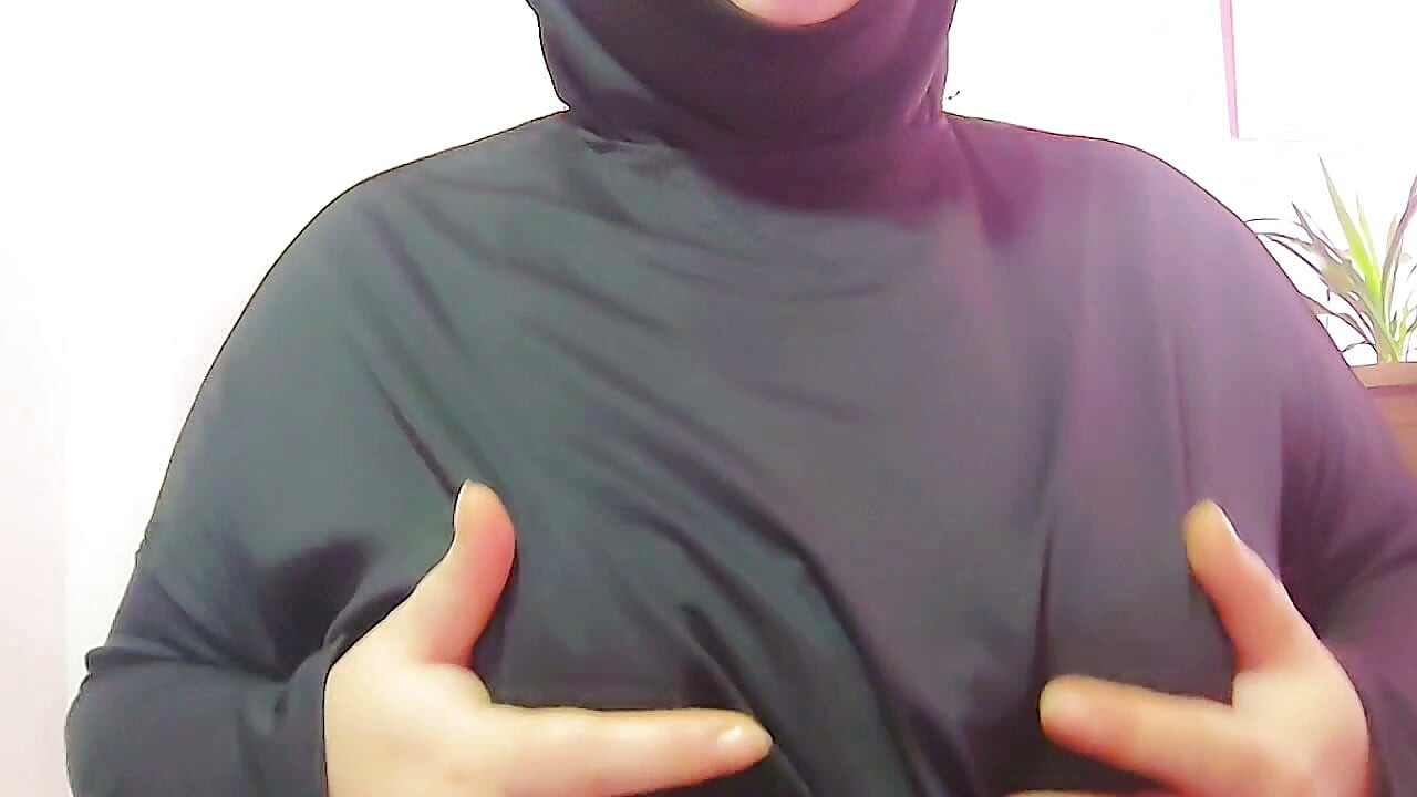 Türbanlı Bacımın Yaptığını Görünce Şok Oldum!