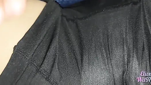 Xxx desi üvey kızımı siktiğimde sonra amının çok sevimli olduğunu görüyorum.