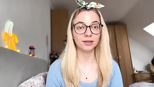 Onu 5329 dolardan ve yeni bir ysl çantasından boşalttim! (findom hikayesi)