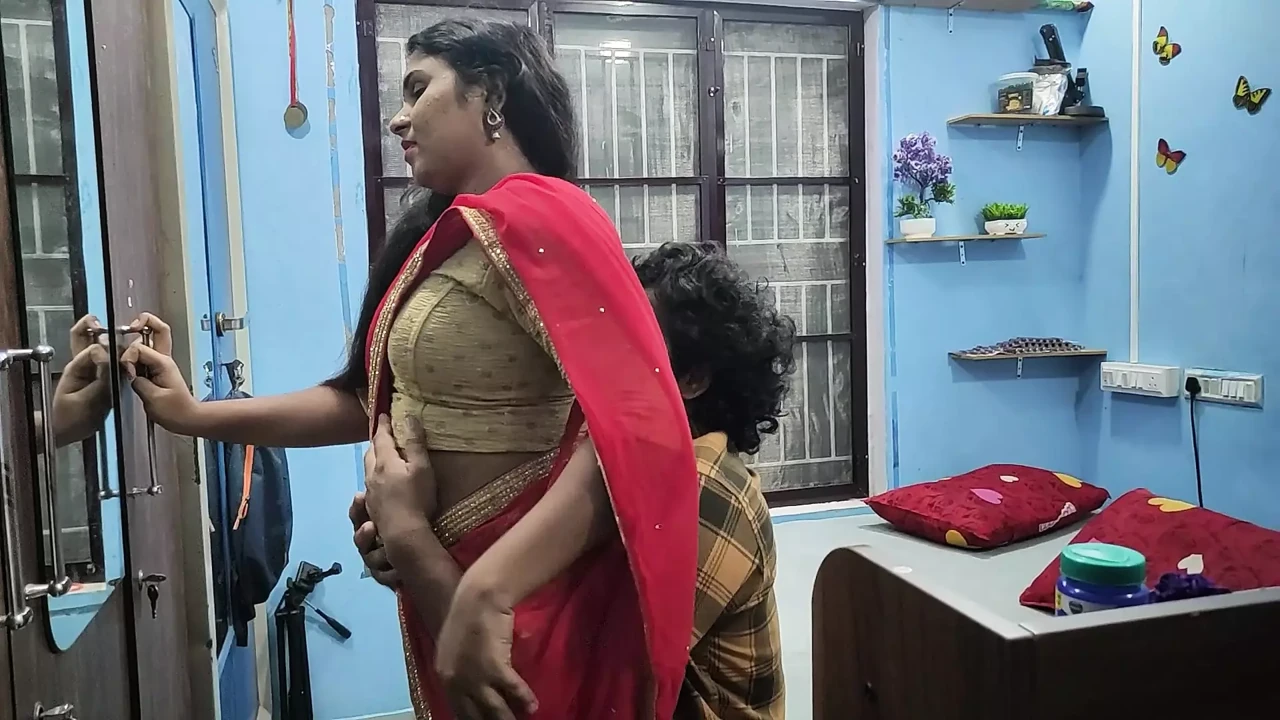 Mallu girl hot red half saree romance and sex with boy friend