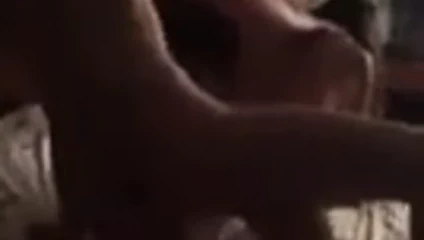 Bazen karımı bir fahişeyle becermek için bana diyorlar