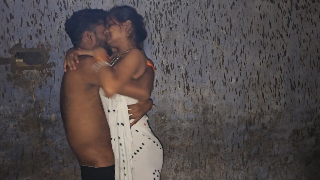 Sıcak Hintli Güzel Genç Bhabhi Seks Videosu Desi Yerel Bhabhi Seks Videosu