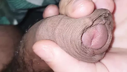 Rumen üvey anne kocası evden ayrılırken Arnavut yarağıyla mastürbasyon yapıyor