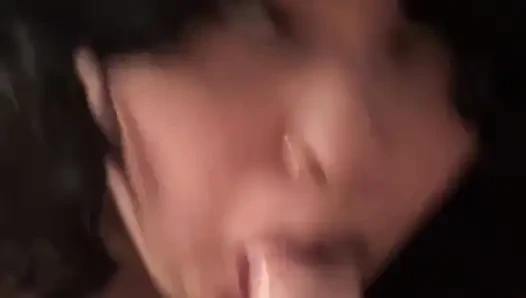 Gerçek çift ev yapımı oral seks! Ahegao Yüze boşalma