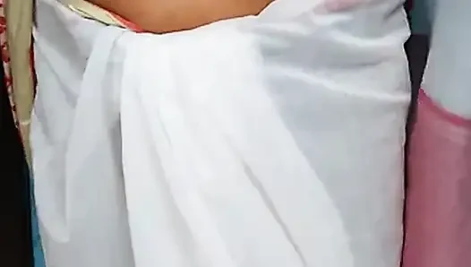 Hintli ateşli anne saree açık video ateşli