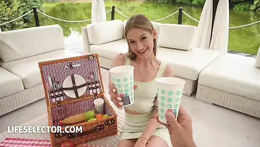 Cherry Kiss şimdiden ilgi çekmek için can atıyor