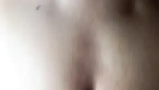 Pinay tüm deliklerini kullanıyor
