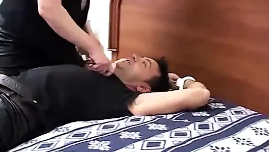 Amatör bir çift için ateşli ve edepsiz seks oyunları