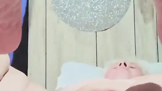 Çanın çalmasıyla bu azgın fahişe boşalıyor