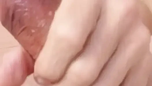 Lezzetli bir penis boşalıyor nefis