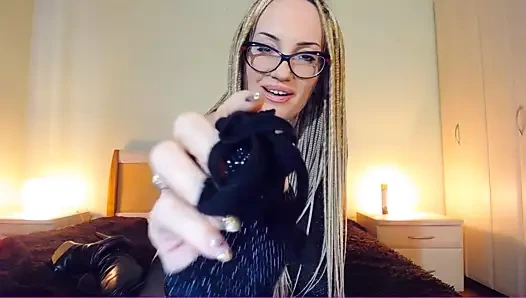 Asla am almayan zavallı! külotumu kokla!