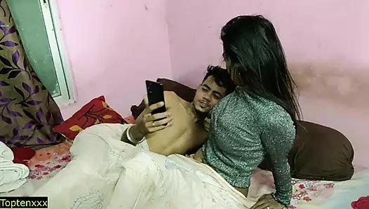 Hintli sevimli eski kız arkadaş seks yapmayı kabul ediyor!! Bu bizim son sikişimiz