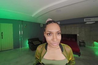 Vrcosplayx Addis Fouche'ı vakıf gaal olarak aklını temizlemek için ihtiyacı olan güçlü orgazmı verme zamanı geldi