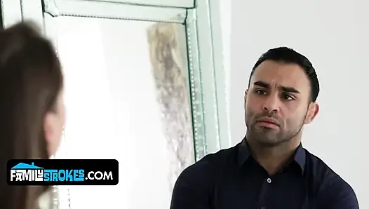İri göğüslü latin üvey anne Serena Santos şanslı üvey oğlunu baştan çıkarıyor ve sikiyor