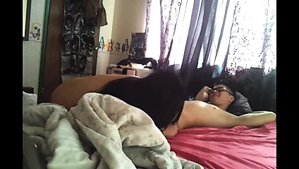 Tembel adam sevgilisini tatmin edemez